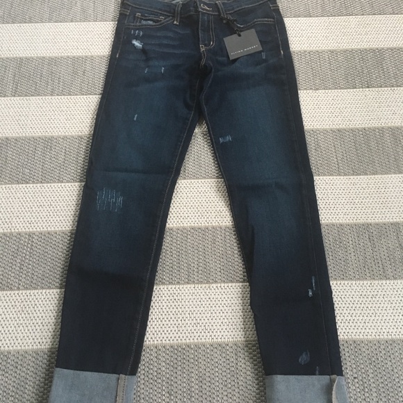 NWT Regular Rise Distressed Skinny Jeans - Picture 3 of 6